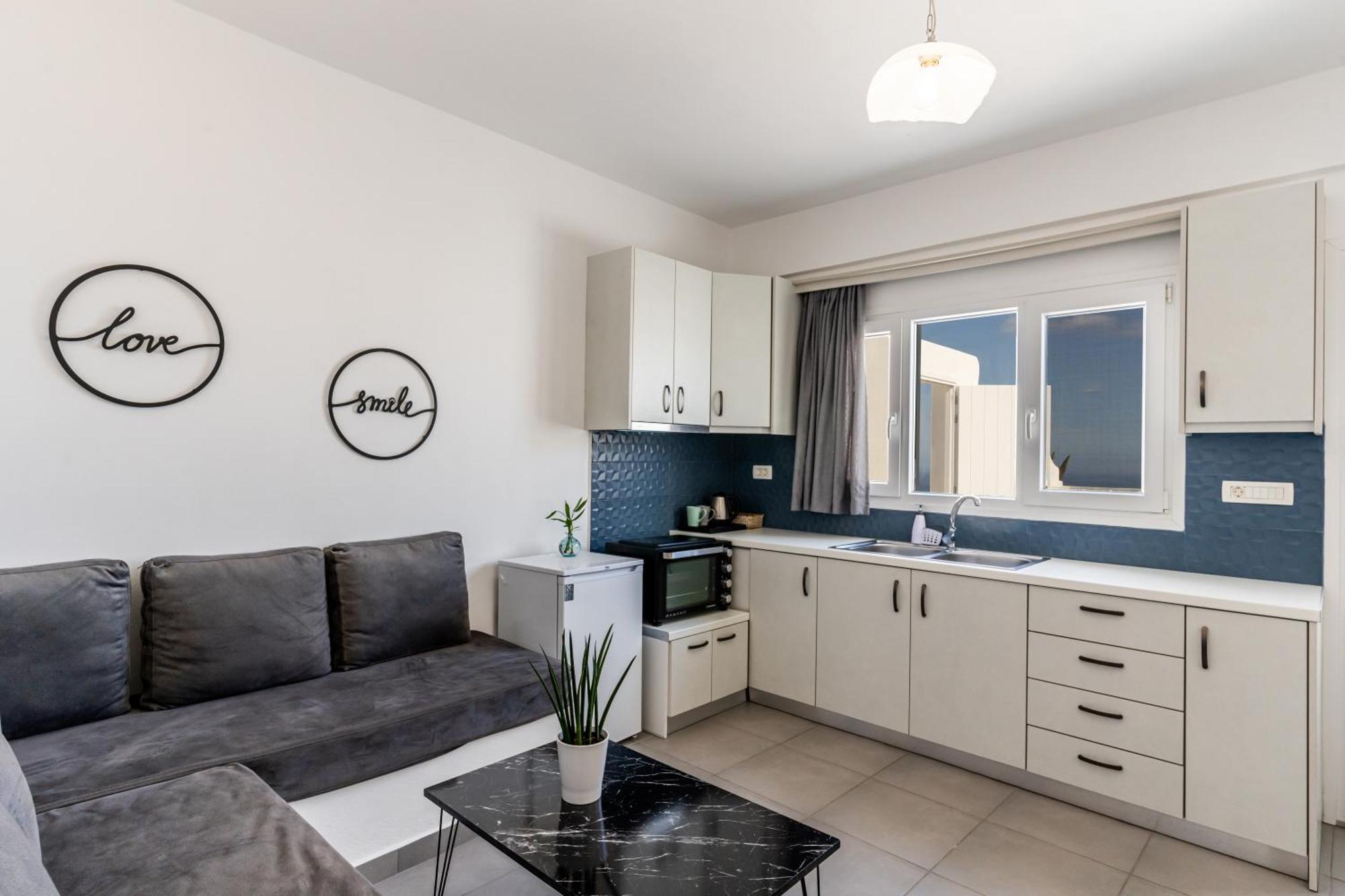 Martynou View Apartment Pyrgos Kallistis Bagian luar foto